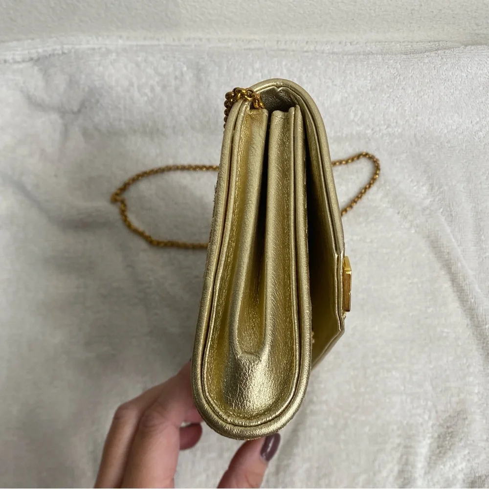 Vintage Gucci Women Metallic Gold Woven Clutch Shoulder Chain Bag Luxury Classic - Picture 8 of 16